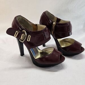 Michael Kors Women's 7M Maroon Red Morgan Peep Toe Side Zip Platform Heels